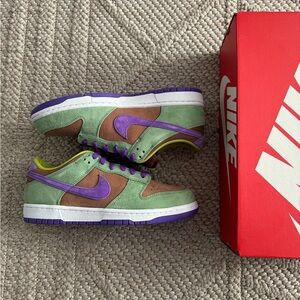 ♥️ Sold- Size 9.5 - Nike Dunk SP Retro 2020 Low Veneer